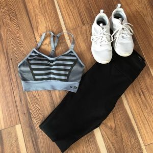 Champion Sports Bra Size M